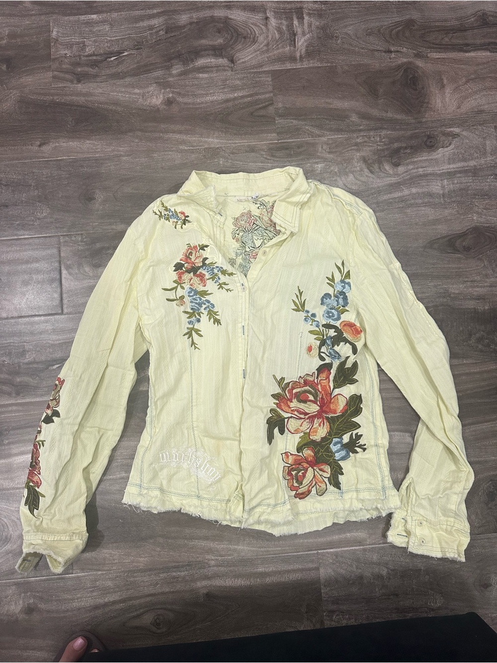 Johnny Was 100% Cotton Hand Embroidered Floral Button Front Shirt
